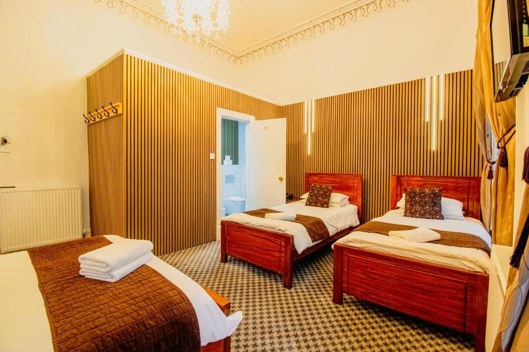 Photo of Others in Kelvinbridge