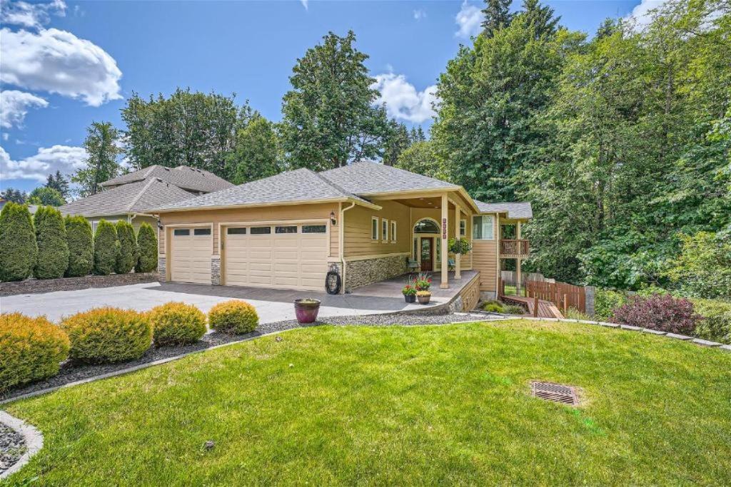 Photo of Others in Olympia