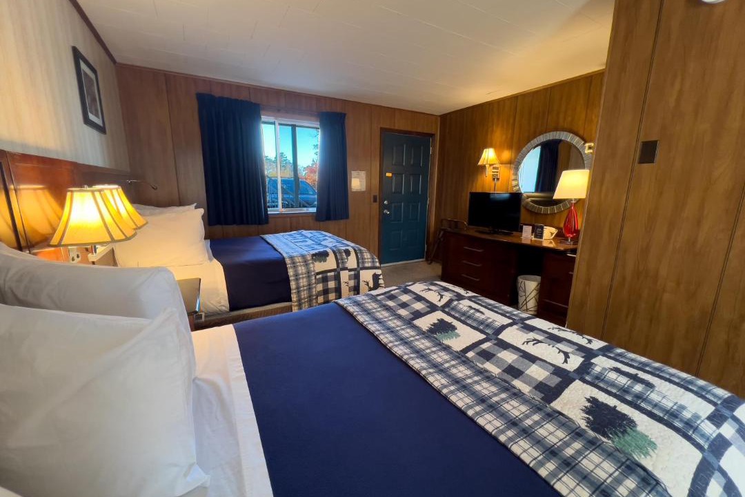 Photo of Bedroom in Mackinaw City