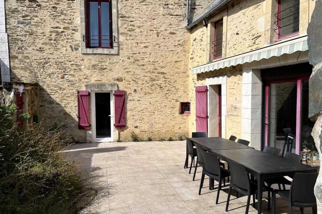 Photo of Others in Parennes