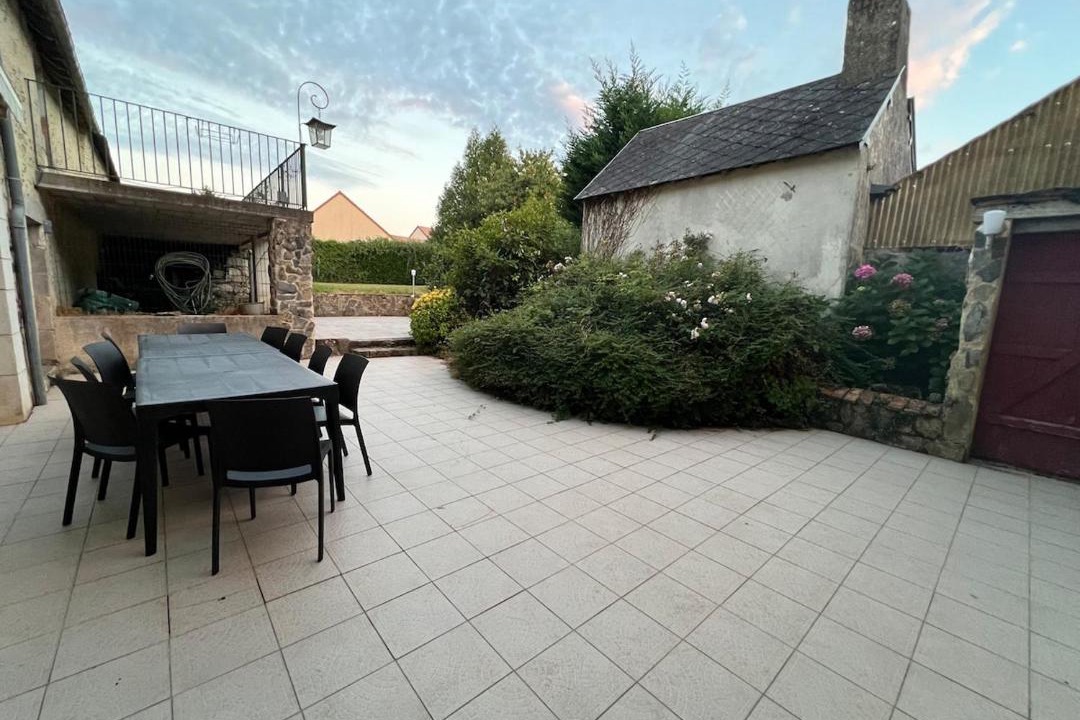 Photo of Others in Parennes