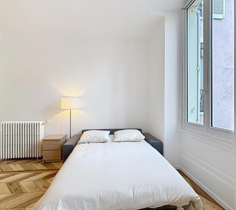 Photo of Bedroom in Grenoble City Centre