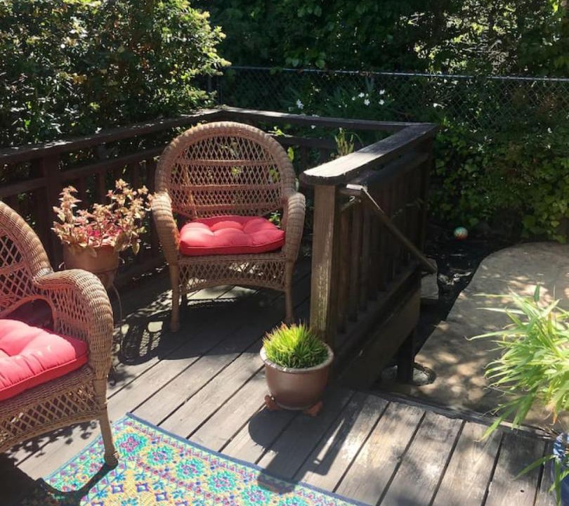 Photo of Patio Balcony in Upper Telegraph
