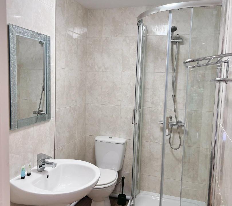 Photo of Bathroom in Corwen
