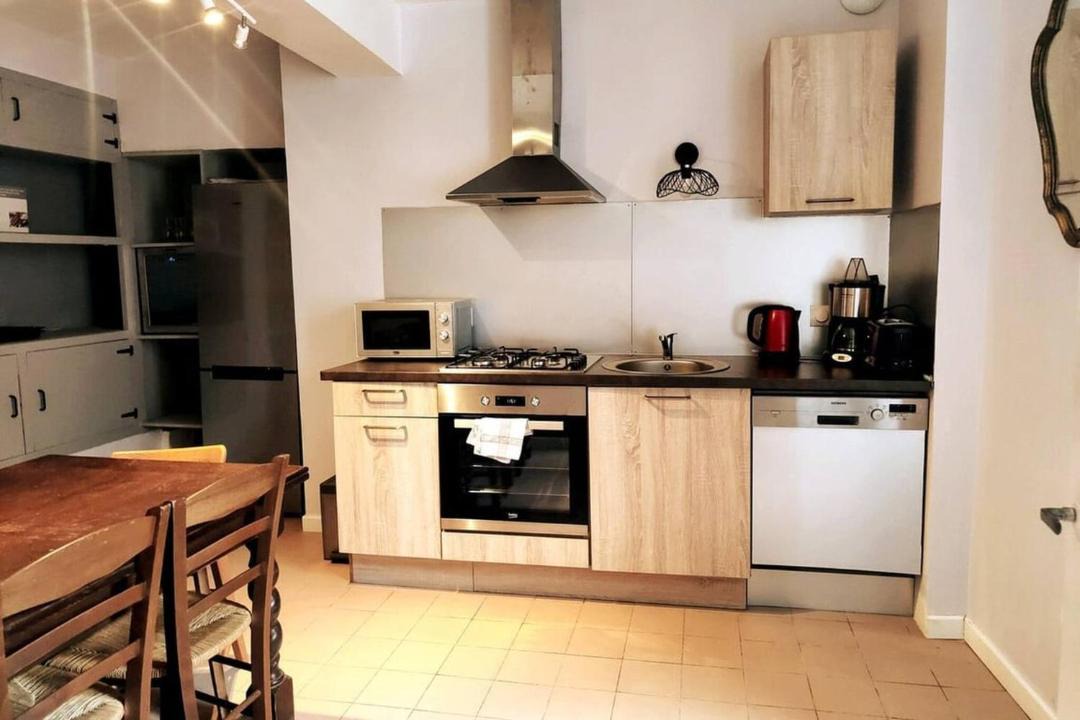 Photo of Kitchen in Coulanges-la-Vineuse