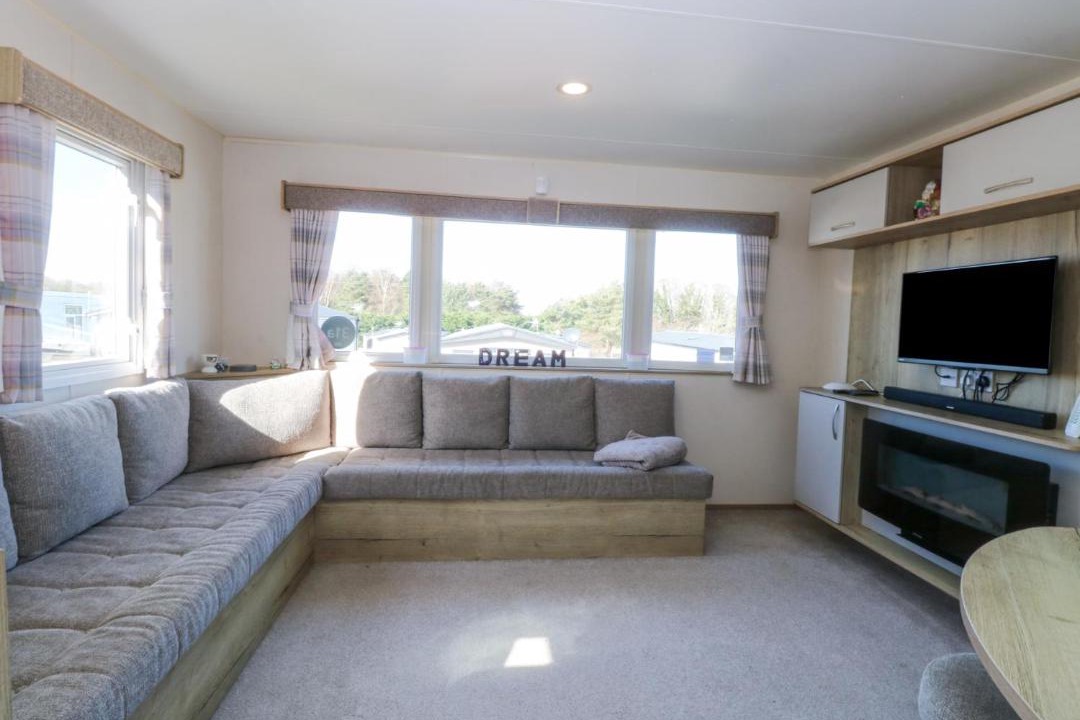 Photo of Others in Hopton