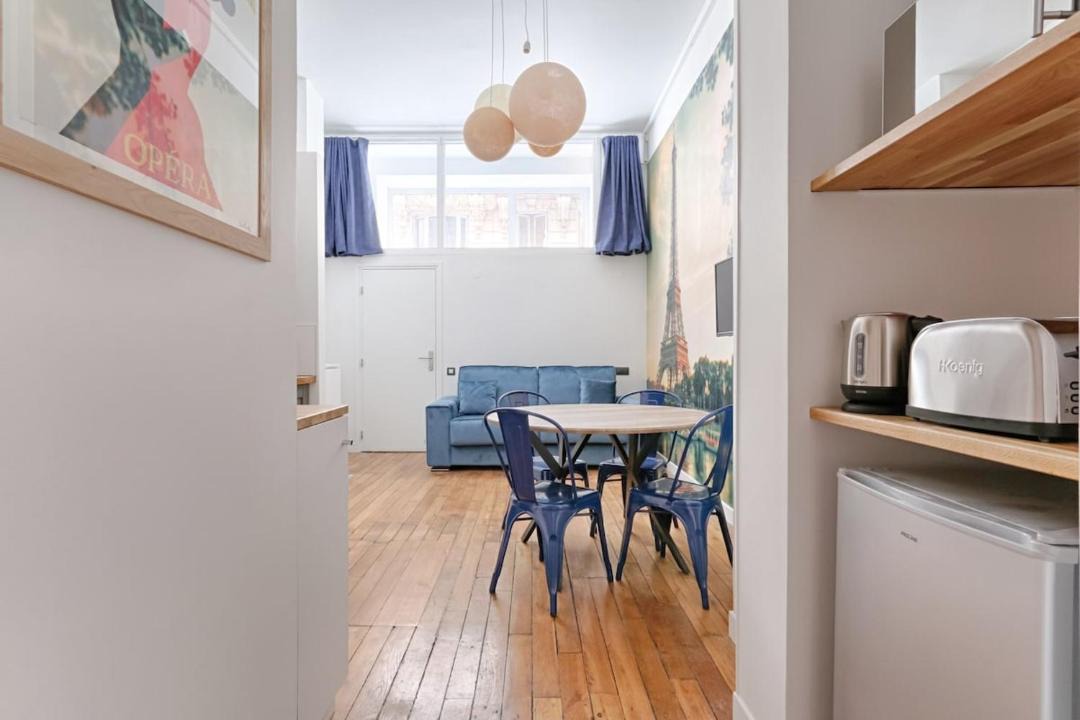 Photo of Kitchen in Quartier de la Plaine-de-Monceaux