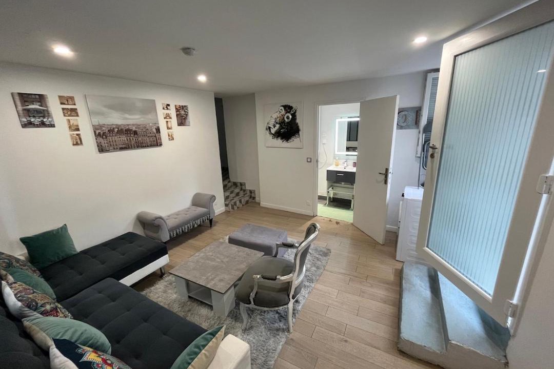 Photo of Livingroom in Malakoff