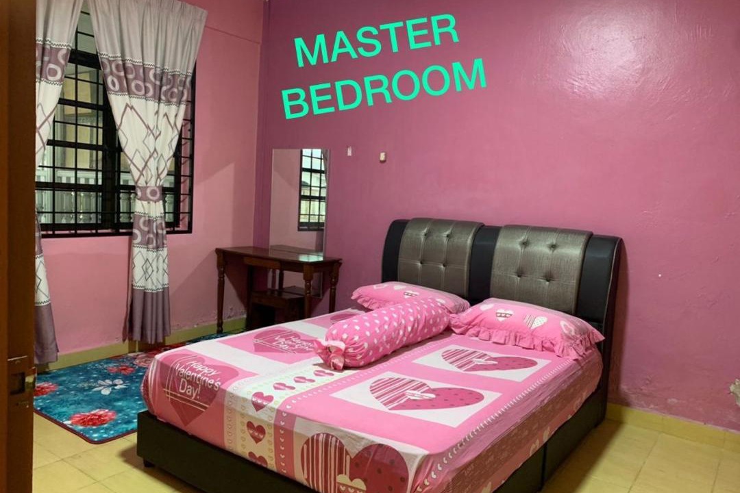 Photo of Bedroom in Kampung Geliga Besar