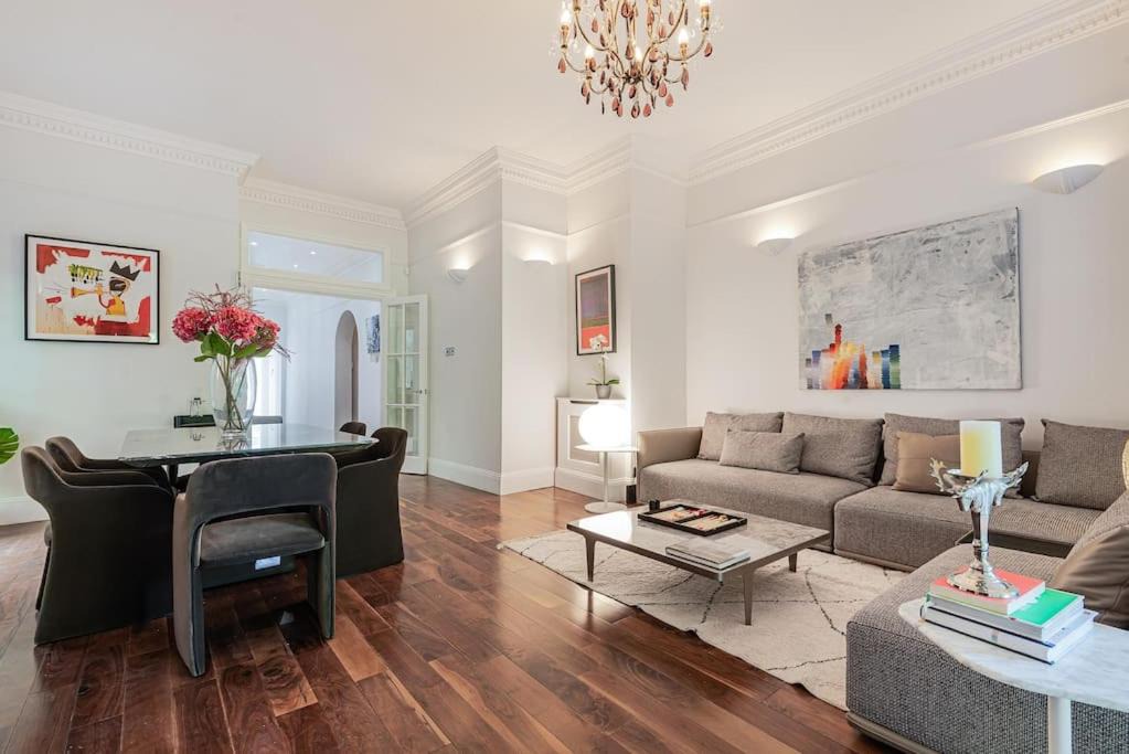 Photo of Others in Frognal and Fitzjohns