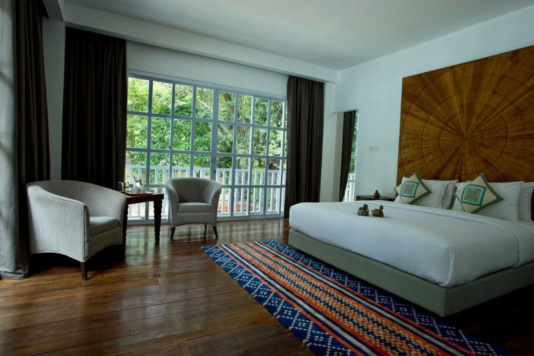 Photo of Others in Pulisan