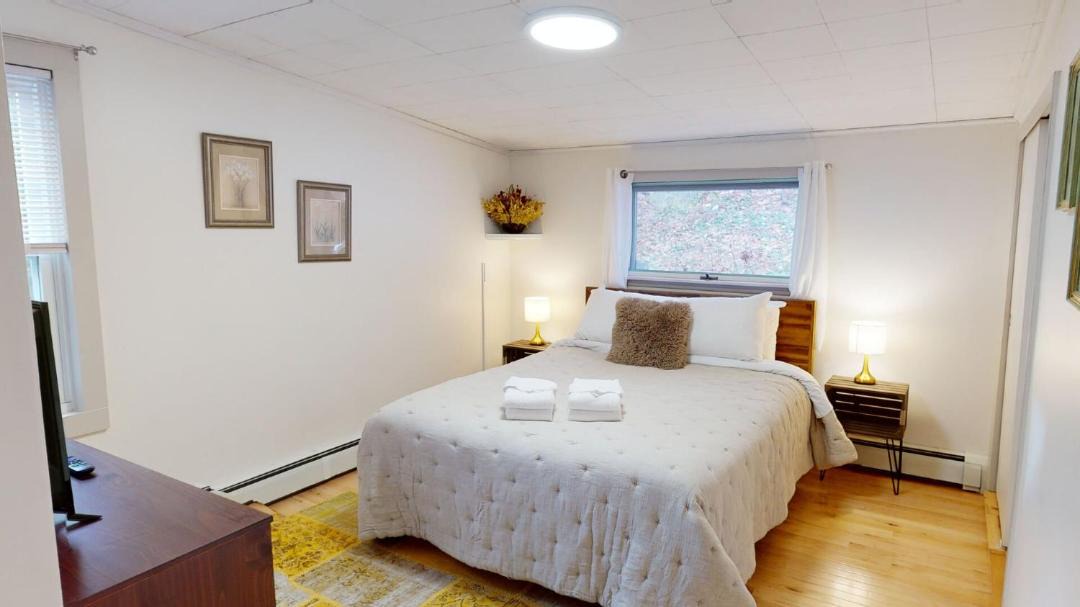 Photo of Bedroom in Mendon