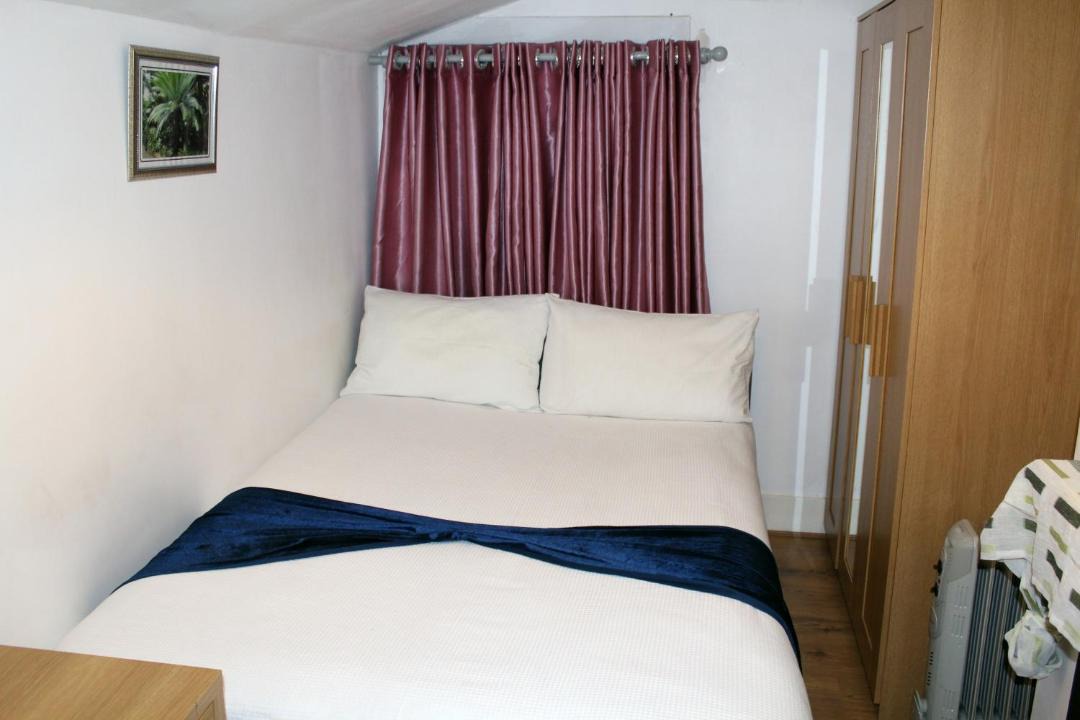 Photo of Bedroom in Lower Edmonton