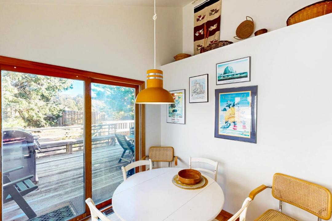 Photo of Others in Cannon Beach