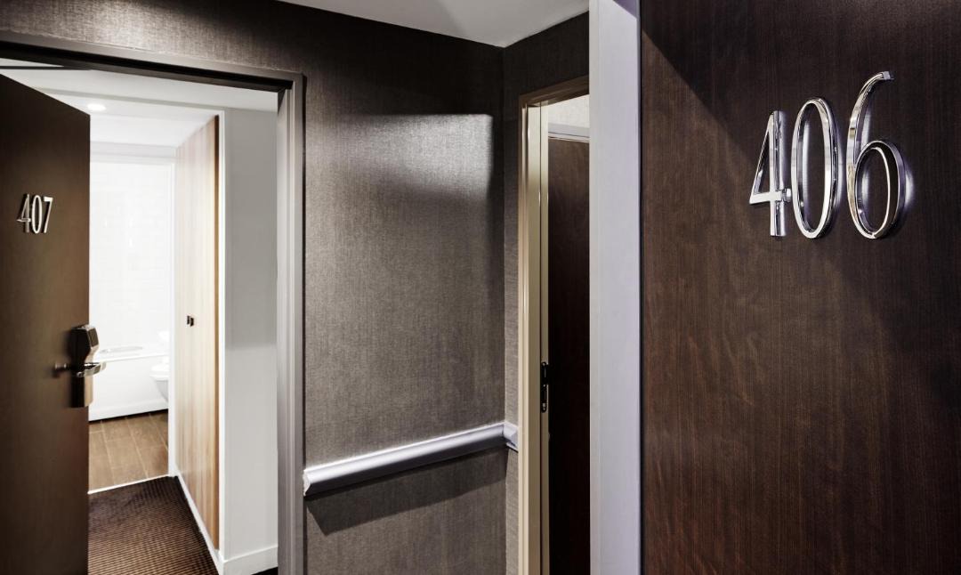 Photo of Others in Porte-Dauphine