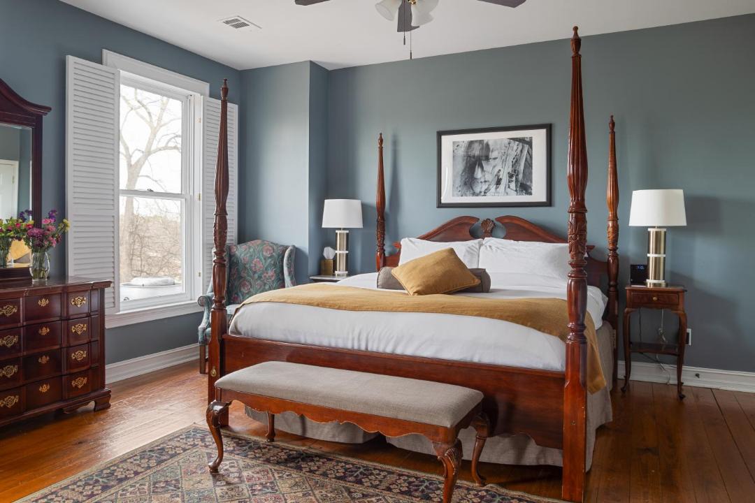 Photo of Bedroom in Stone Mountain Historic Village