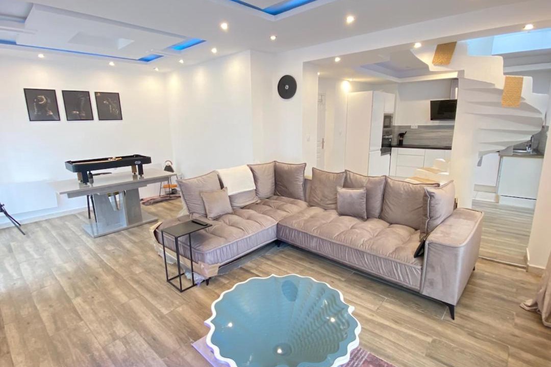 Photo of Livingroom in Beauvais