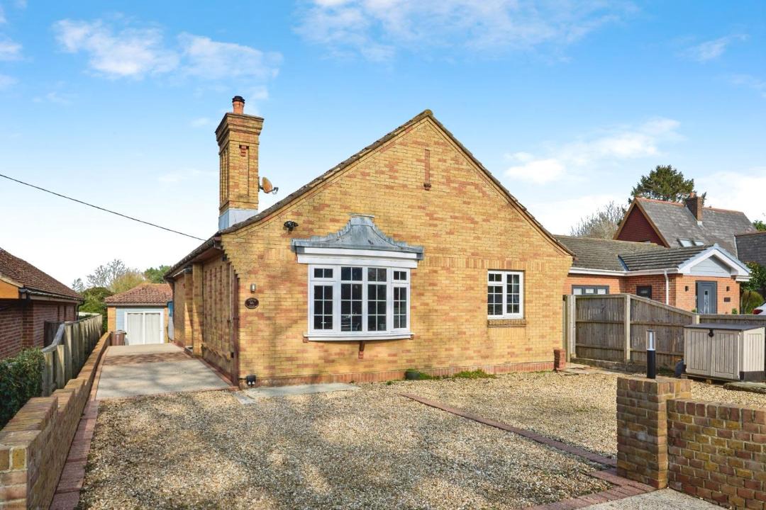 Photo of Others in Apse Heath