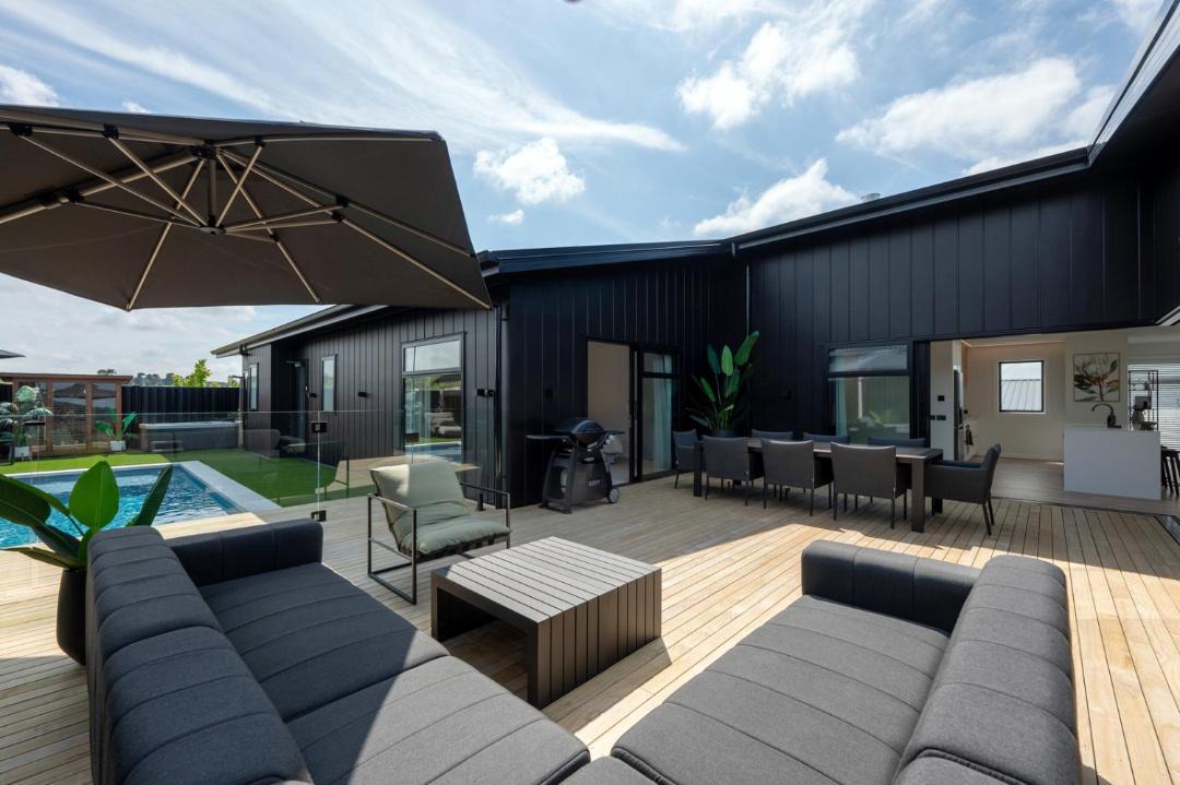 Photo of Others in Nukuhau