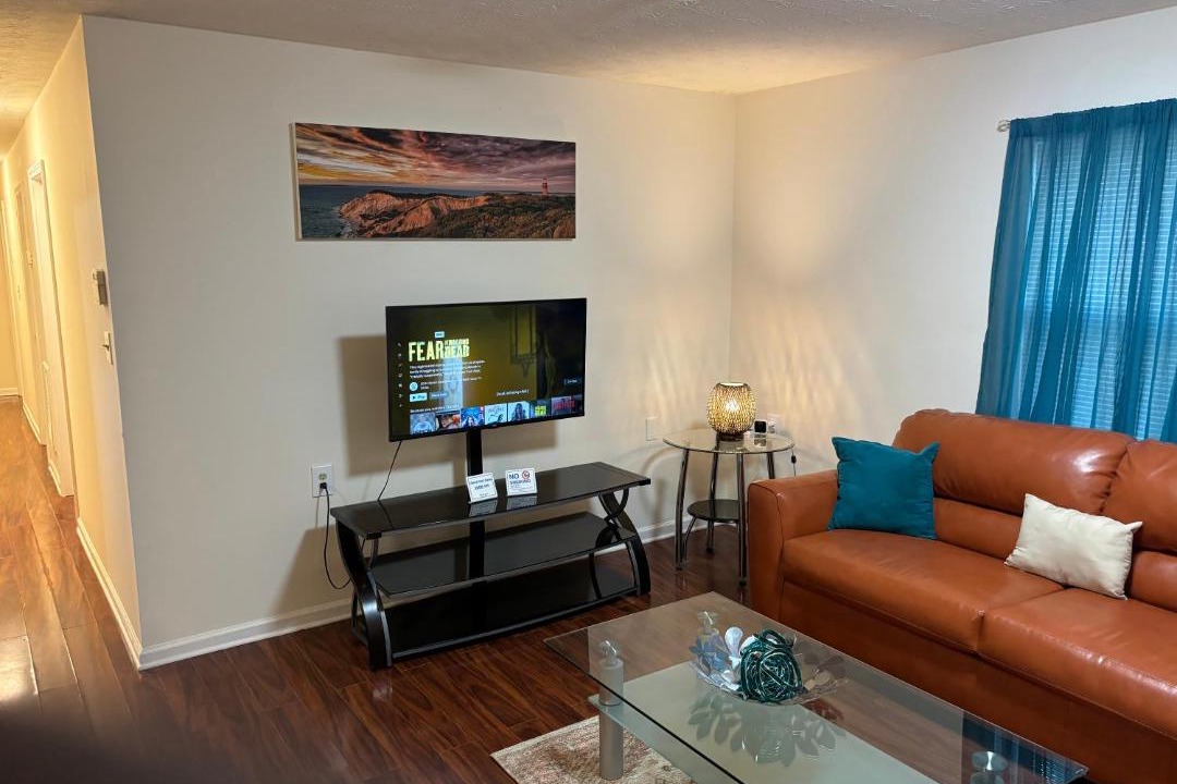 Photo of Livingroom in East Atlanta