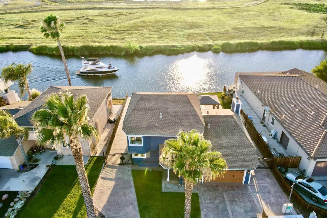 Photo of Others in Discovery Bay