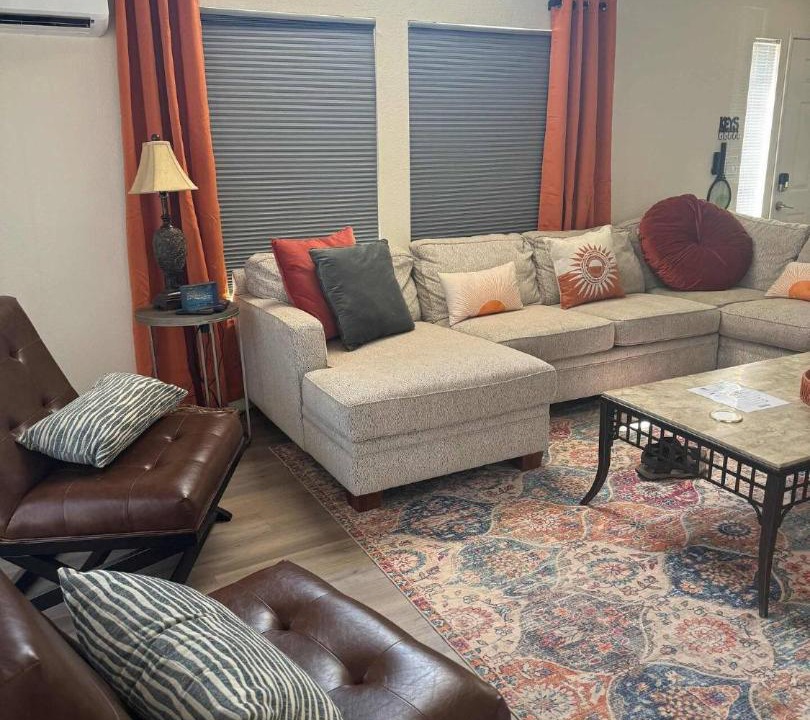 Photo of Livingroom in Cienega Springs