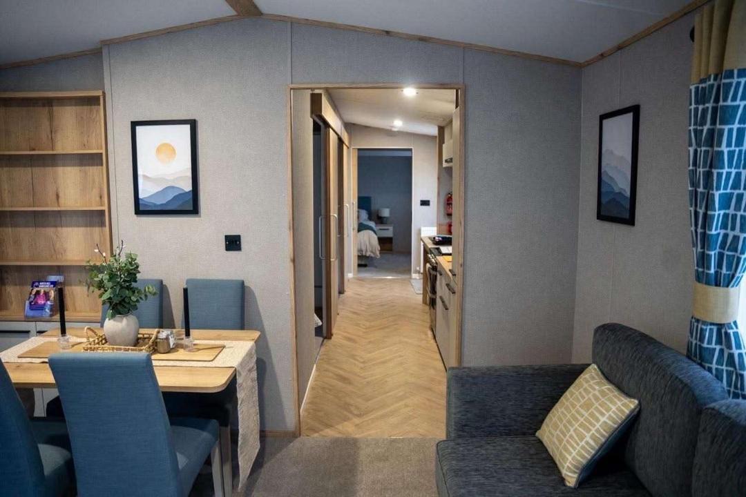 Photo of Others in Par