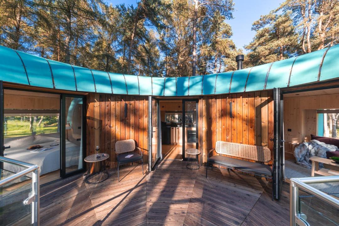 Photo of Others in South Leigh