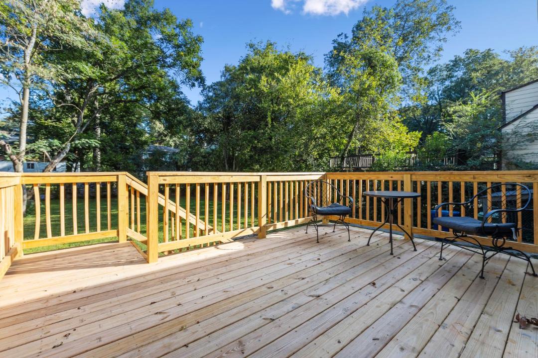 Photo of Patio Balcony in Capitol View