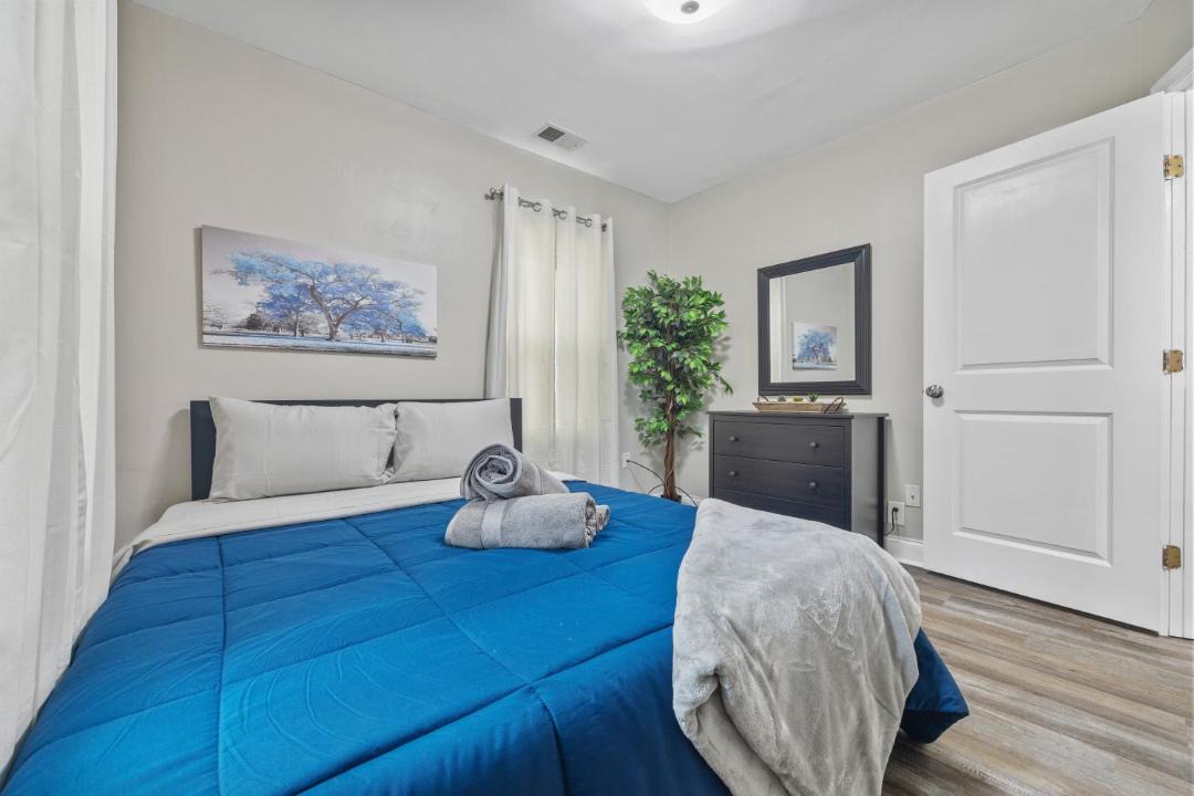 Photo of Bedroom in Capitol View