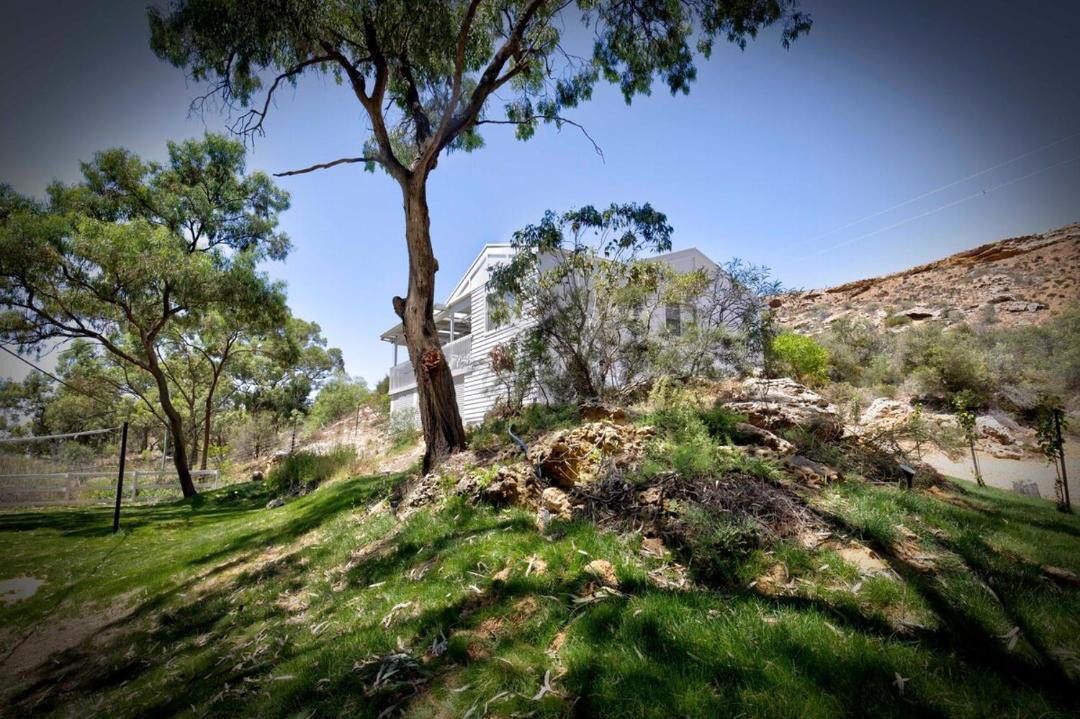 Photo of Others in Younghusband