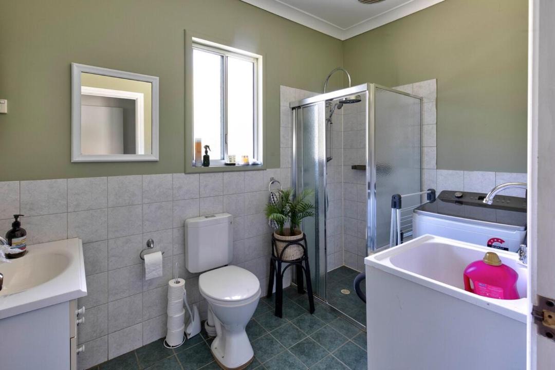 Photo of Bathroom in Younghusband