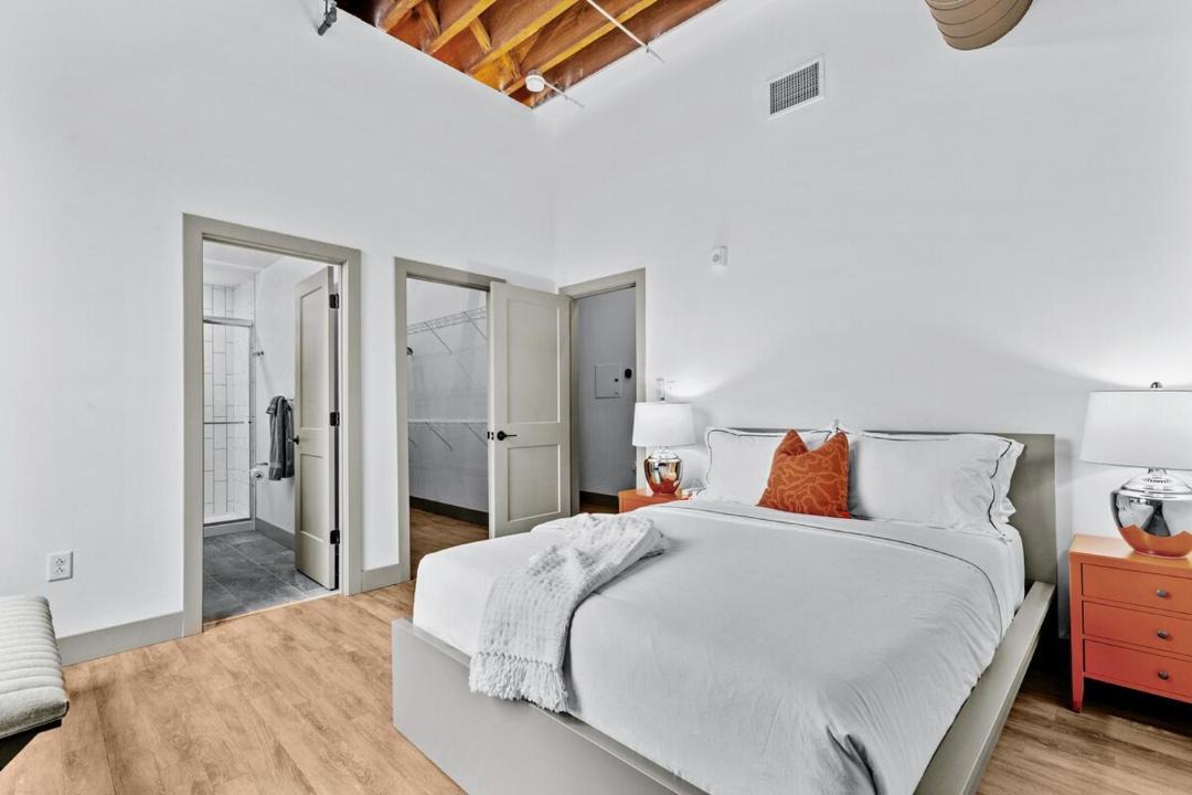 Photo of Bedroom in Downtown St. Louis