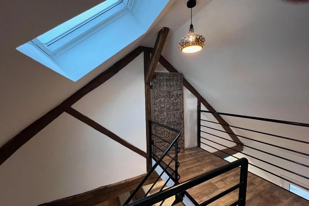 Photo of Others in Leval