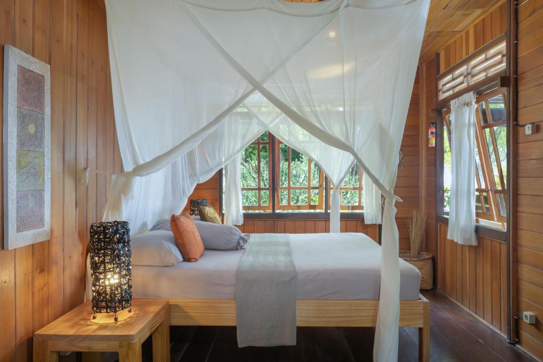 Photo of Others in Pulisan