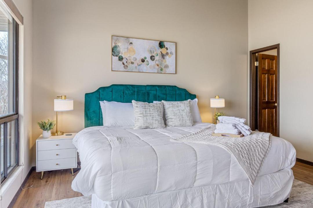 Photo of Bedroom in Innsbrook