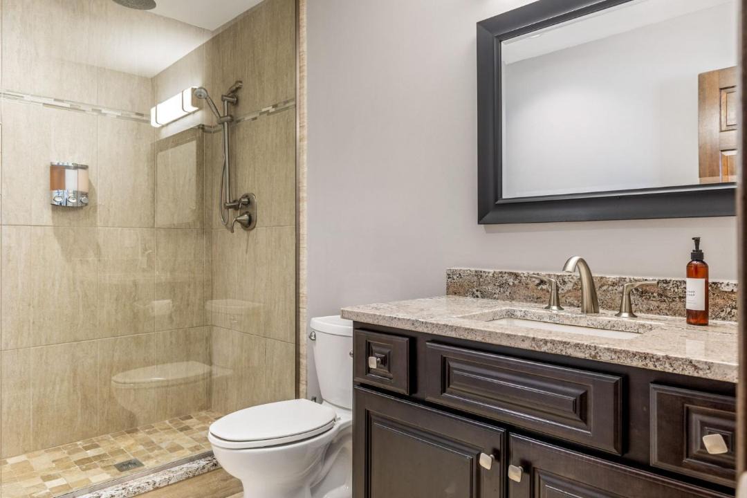 Photo of Bathroom in Innsbrook