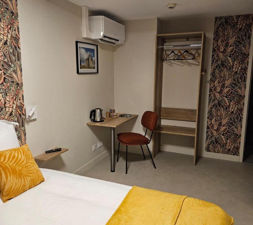 Photo of Bedroom in Saint-Angel