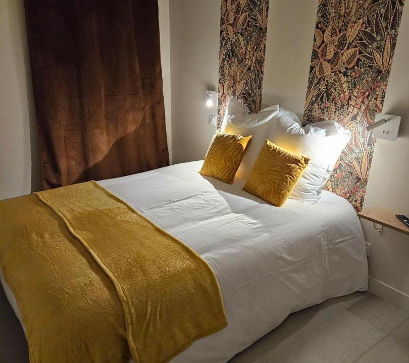 Photo of Bedroom in Saint-Angel