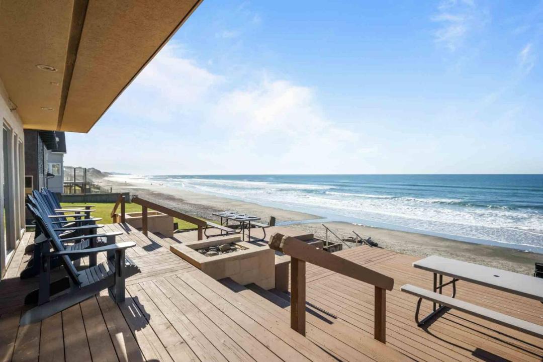 Photo of Patio Balcony in Roads End