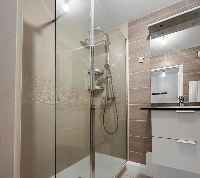 Photo of Bathroom in Curial Cambrai