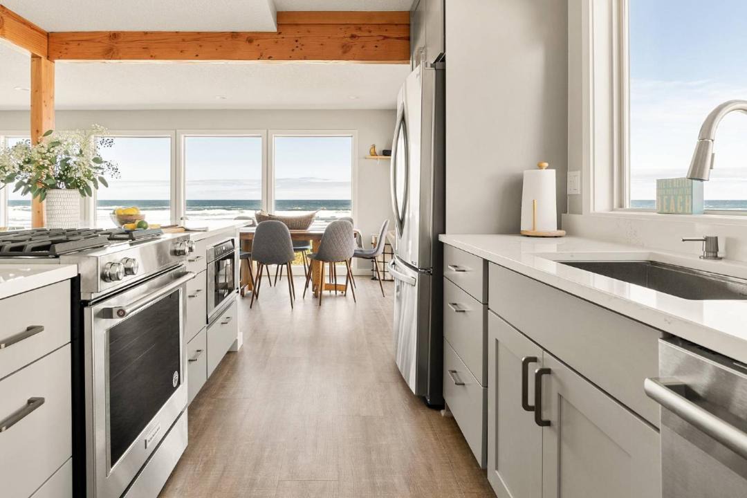 Photo of Kitchen in Rockaway Beach