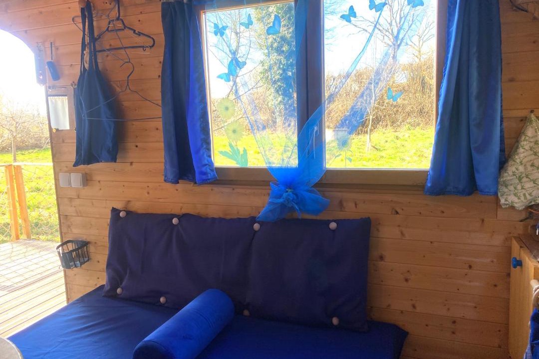 Photo of Others in Verneiges