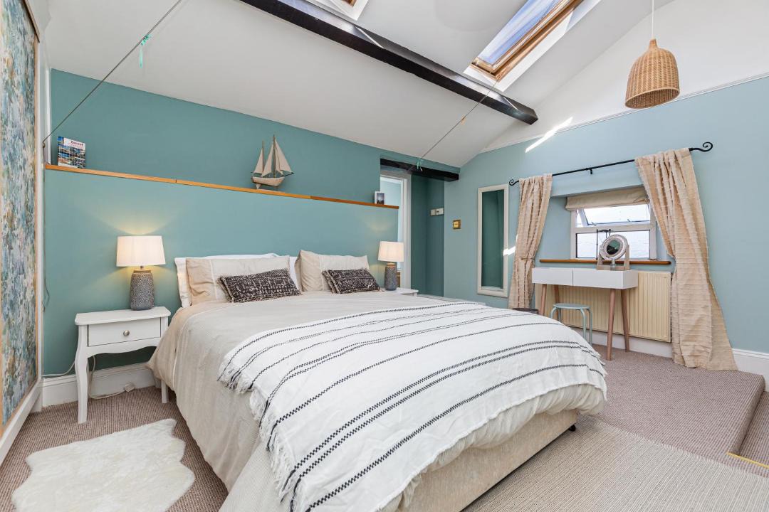 Photo of Bedroom in Calstock