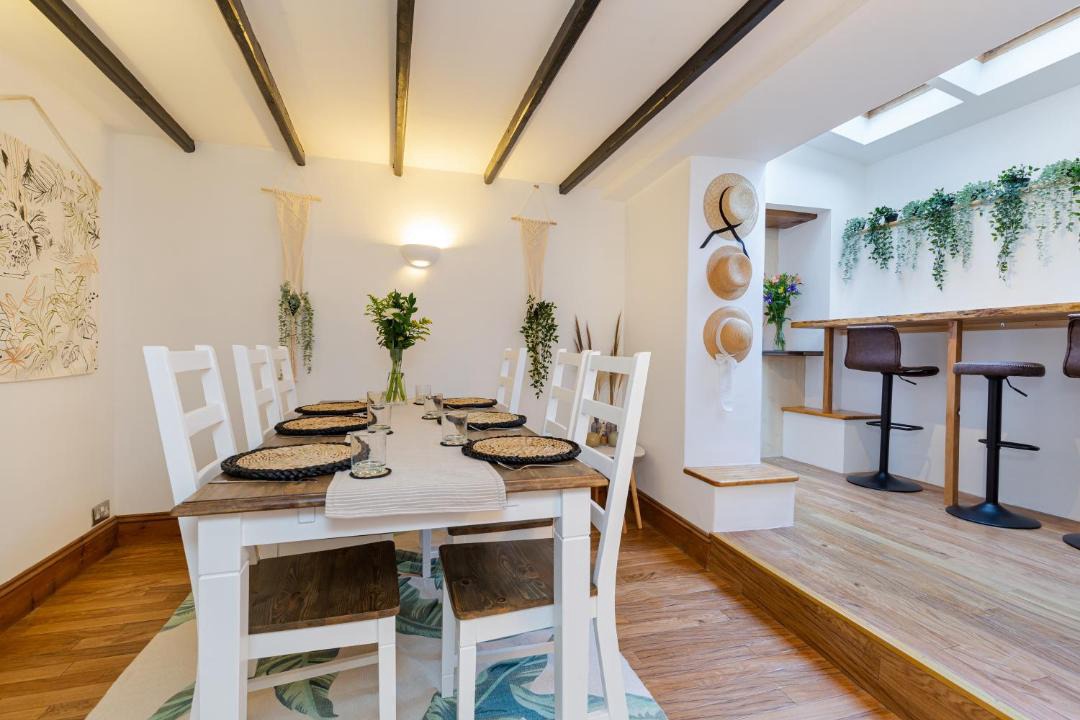 Photo of Others in Calstock