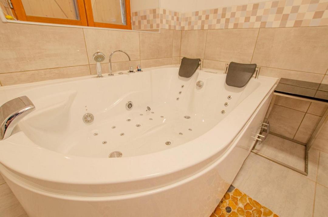 Photo of Bathroom in Bar-sur-Aube