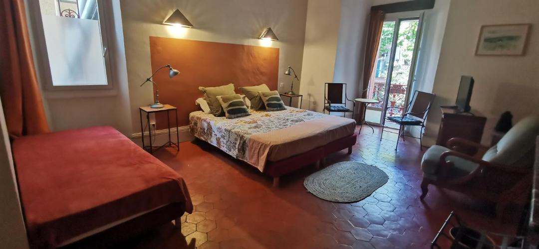 Photo of Bedroom in Saint-Saturnin-de-Lucian