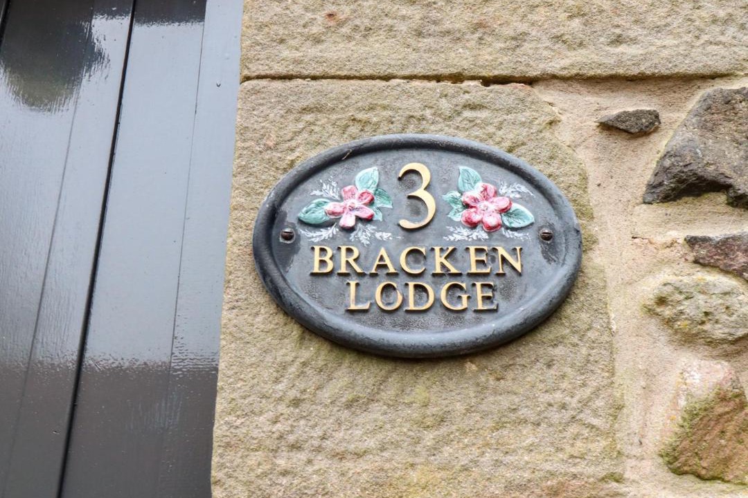 Photo of Others in Akeld