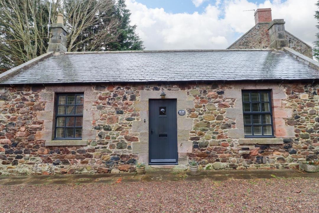 Photo of Others in Akeld