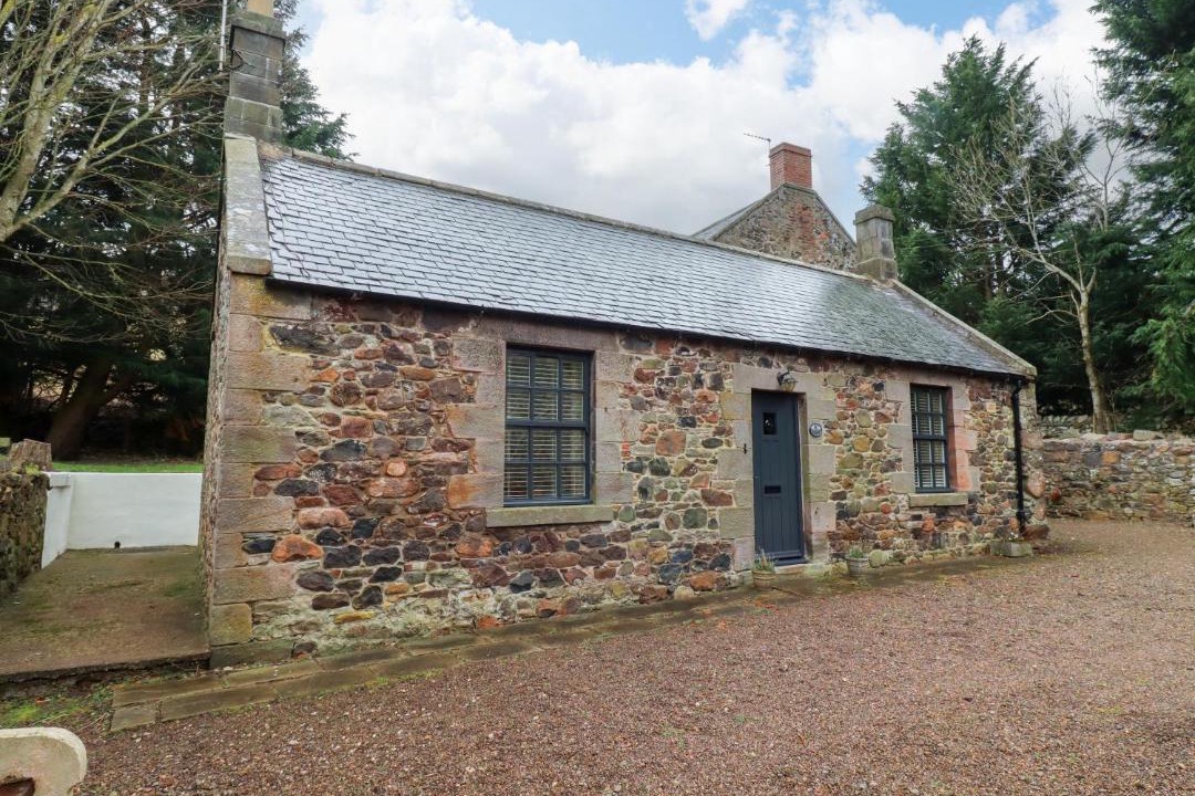 Photo of Others in Akeld